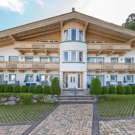Apartament Lara *