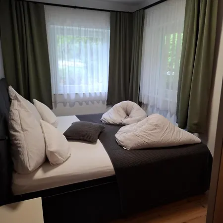 Apartament Lara