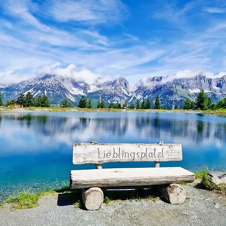 Lara Scheffau am Wilden Kaiser